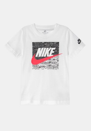 PRACTICE MAKES FUTURA LOGO - T-shirt imprimé - white