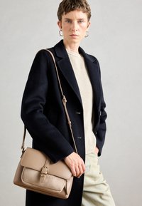 Cross body bag - taupe