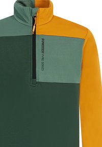 Pullover in pile con zip a un quarto di colore verde, blu verde e giallo. Presenta un colletto alto, dettagli cuciti e un logo nero sul davanti.