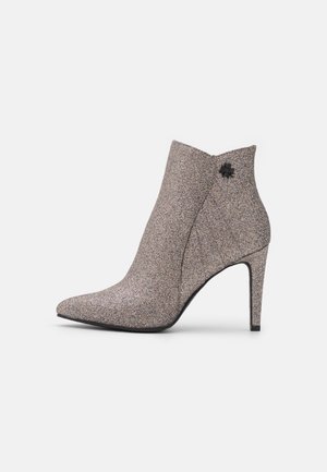 Stivaletti con tacco - taupe