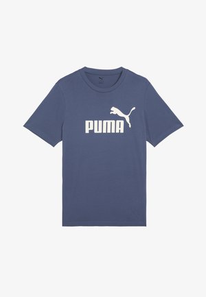Tmavomodré tričko s krátkym rukávom vyrobené z bavlny, s veľkým bielym logom "PUMA" a siluetou skákajúceho pumy na prednej strane.