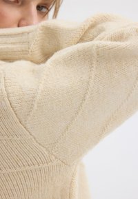 Even&Odd Strikkegenser - off-white