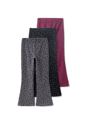 Drei Kinderhosen in Grau, Dunkelblau und Violett, jeweils mit einem sich wiederholenden kleinen Herzmuster und elastischem Bund.