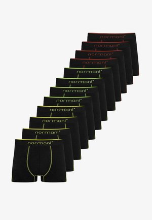 Schwarze Boxershorts mit verschiedenen Farben des Taillengummis: Rot, Grün und Gelb. Jedes Paar hat das "normani"-Logo auf dem Taillengummi und kontrastierende Nähte.