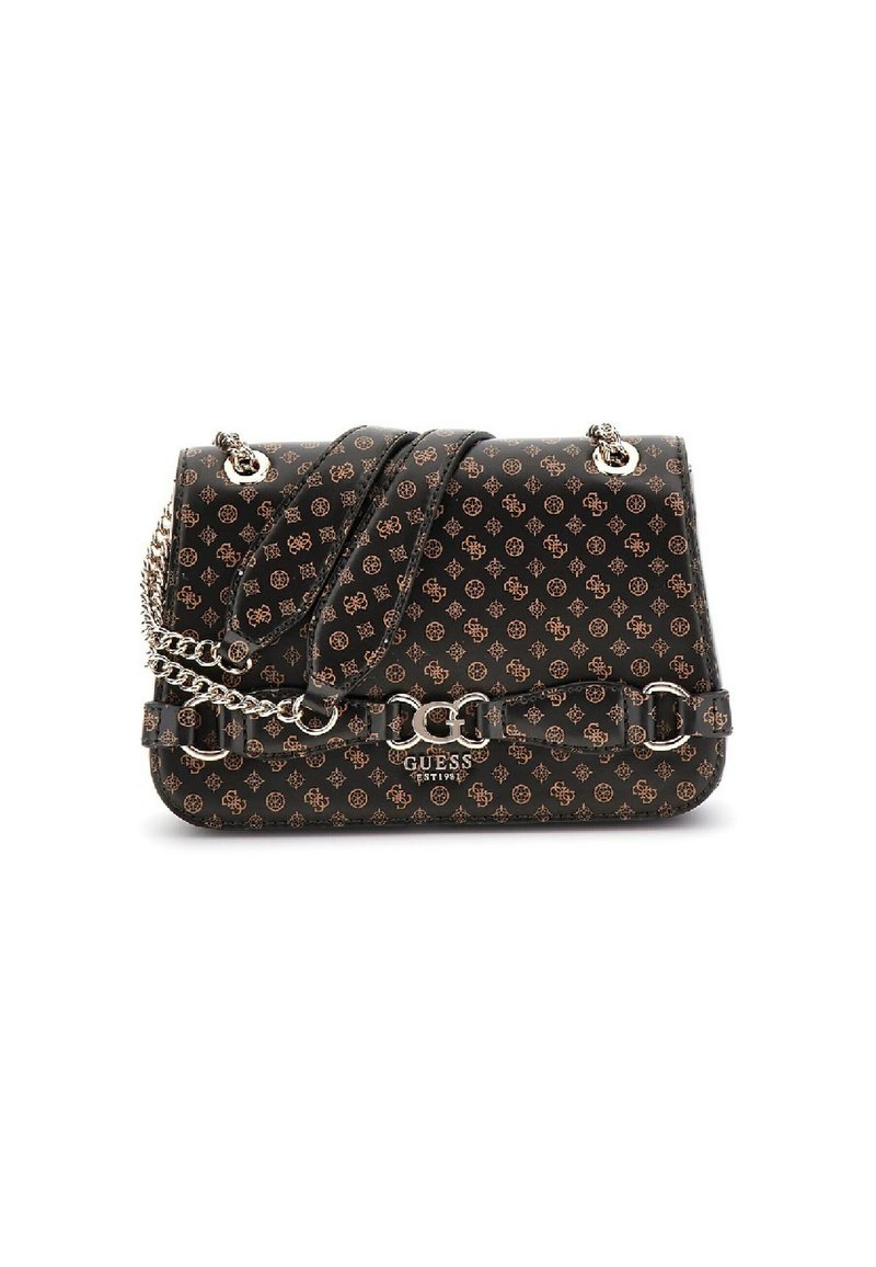Borsa a tracolla nera con motivo, dettagli dorati, tracolla in catena argentata e logo. Presenta una forma strutturata con chiusura a patta.