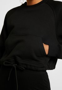 Urban Classics Felpa - black
