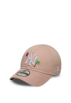 Cappellino da baseball rosa chiaro per bambino con logo NY bianco, palma ricamata e dettaglio di ghiacciolo rosso sul davanti, visiera curva.