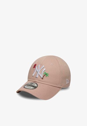 Cappellino da baseball rosa chiaro per bambino con logo NY bianco, palma ricamata e dettaglio di ghiacciolo rosso sul davanti, visiera curva.