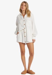 Billabong SWELL - MANCHES LONGUES POUR - Paitapusero - white
