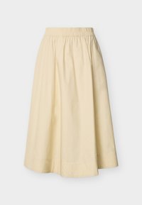 Niewybrane, bleached sand