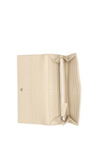 Beige Leder Geldbörse mit mehreren Kartenfächern und einem Reißverschlussfach. Verfügt über eine vertikale gerippte Textur im Innenfutter. Kompaktes Design.