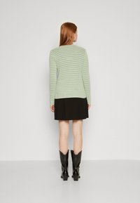 ONLY ONLCRYSTAL CARDIGAN - Cardigan - frosty green
