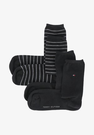 Conjunto de meias pretas composto por dois pares sólidos e um par listrado. Tecido suave, comprimento até o meio da panturrilha, com detalhe de logotipo e listras contrastantes.