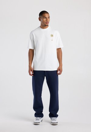 America Today, T-SHIRT - T-Shirt print - beige