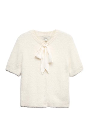 Marks & Spencer, FUZZY, mleczny