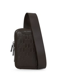 Brązowa skórzana torebka na ramię z wytłoczonym geometricznym wzorem, z zamkiem błyskawicznym i regulowanym paskiem. Posiada srebrne akcenty.