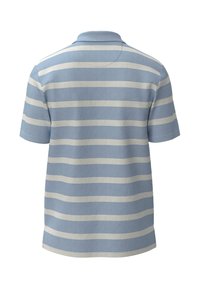 Polo à manches courtes de couleur bleu clair avec des rayures blanches horizontales, en coton. Il dispose d'un col classique et d'une coupe décontractée.