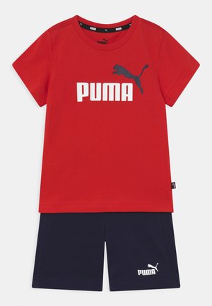 UNISEX SET - Pantalón corto de deporte - high risk red