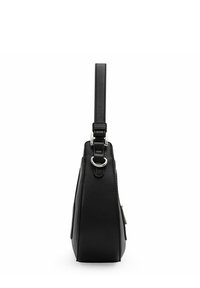 Schwarze Ledertasche mit strukturiertem Design, schlankem Silhouette, verstellbarem Tragegurt, silbernen Hardware-Details und texturiertem Finish.