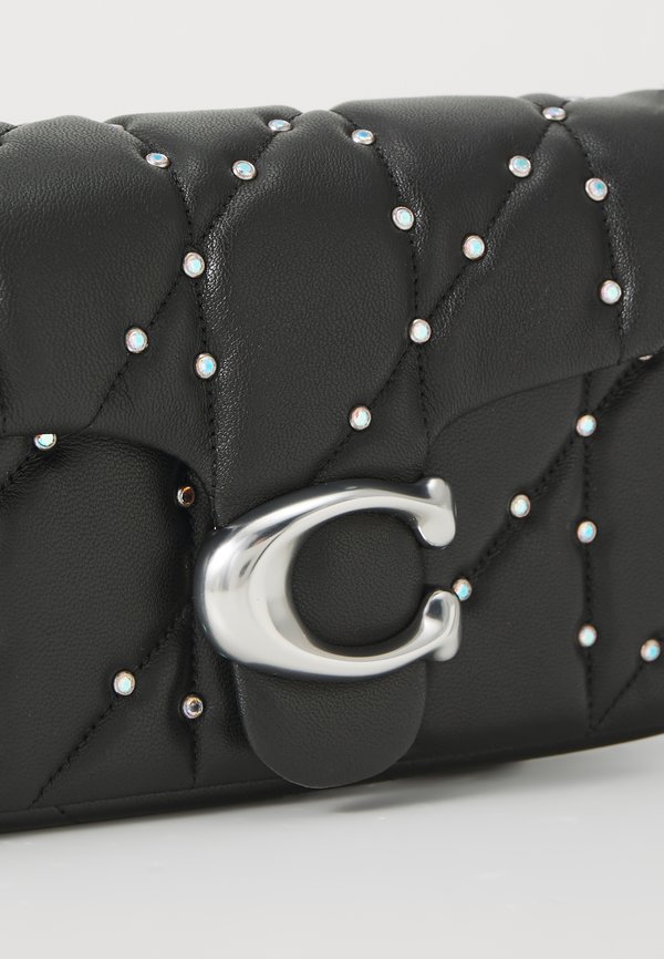 CRYSTAL RIVETS QUILTED PILLOW TABBY WRISTLET WITH CHAIN - Clutch4