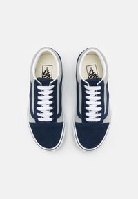 Vans OLD SKOOL UNISEX - Tenisky - dress blues/mineral gray