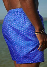 Next REGULAR FIT - Fürdőnadrág - blue pink shell
