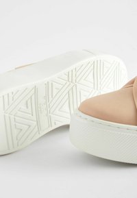 Next Scarpe senza lacci - beige