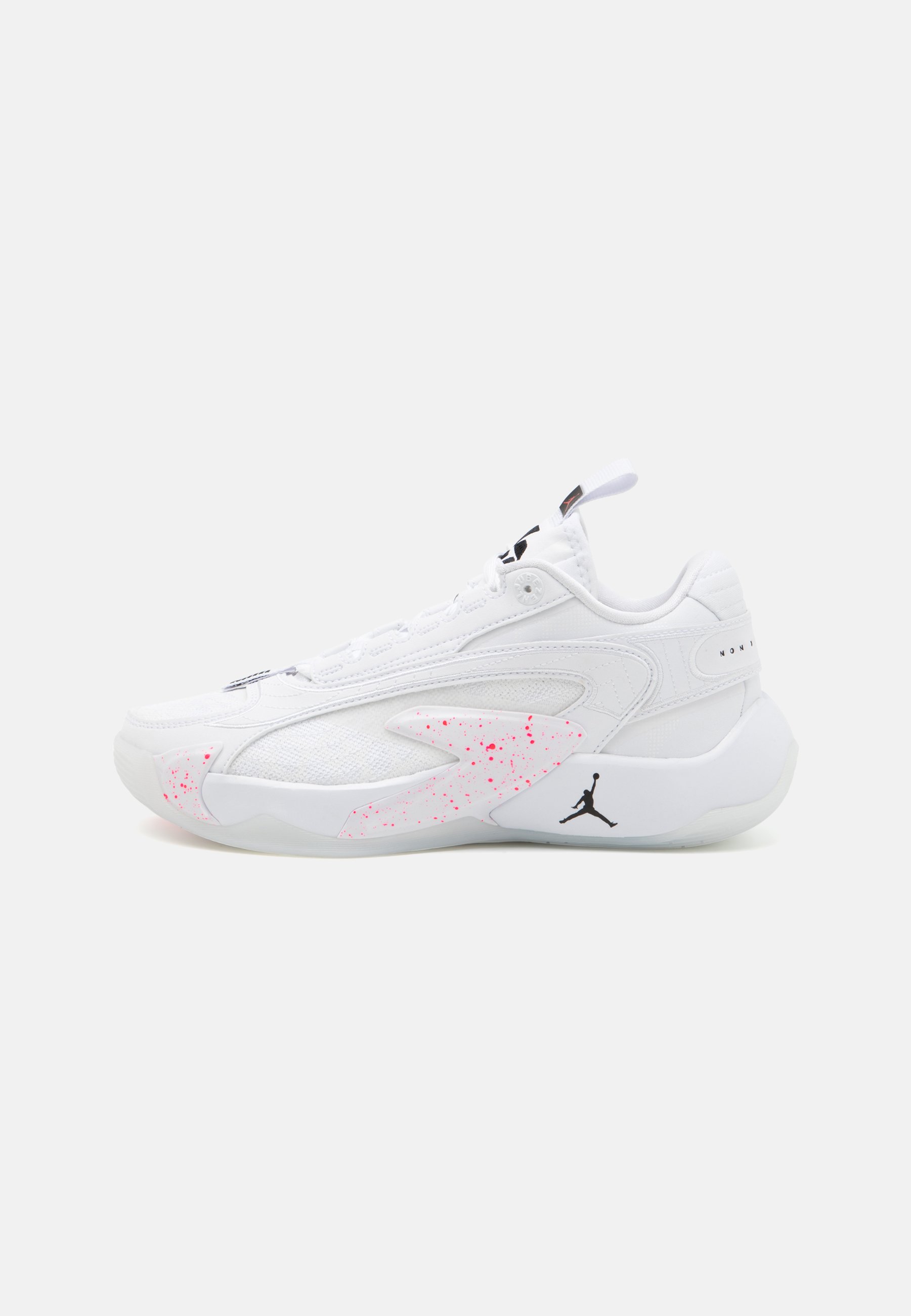 Jordan JORDAN LUKA 2 UNISEX - Basketball shoes - white/black/hyper 