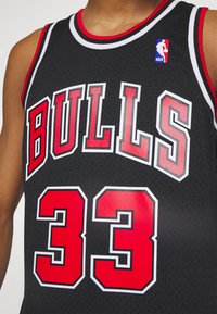 Mitchell & Ness CHICAGO BULLS SCOTTIE PIPPEN - Φανέλα NBA - black