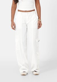 STITCHING - Cargobroek - white