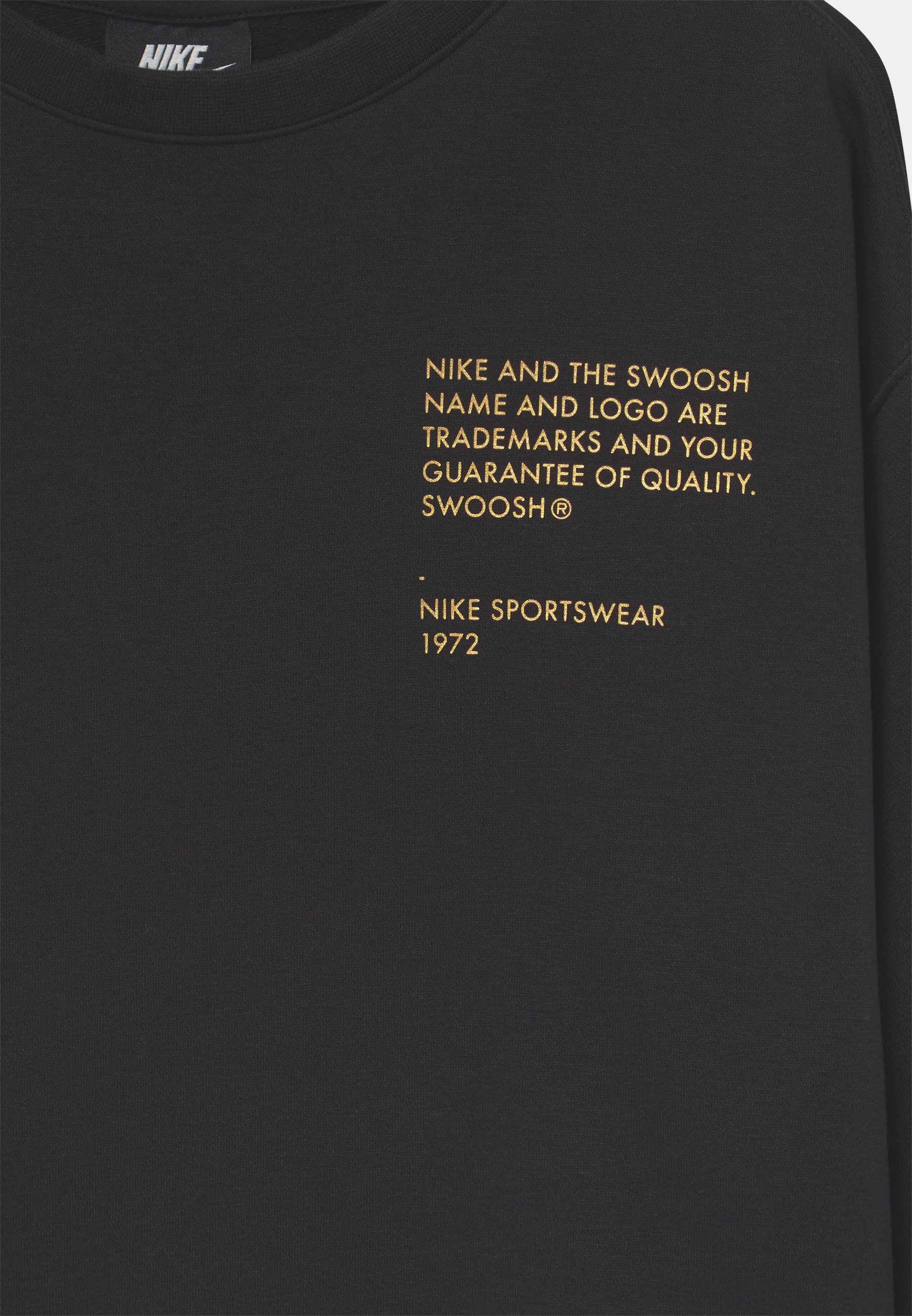 nike sportswear crew sweatshirt