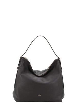 Sac à bandoulière en cuir noir avec une texture douce, une forme courbée et une fermeture éclair. Doté d'une fine anse et d'un subtil logo doré.