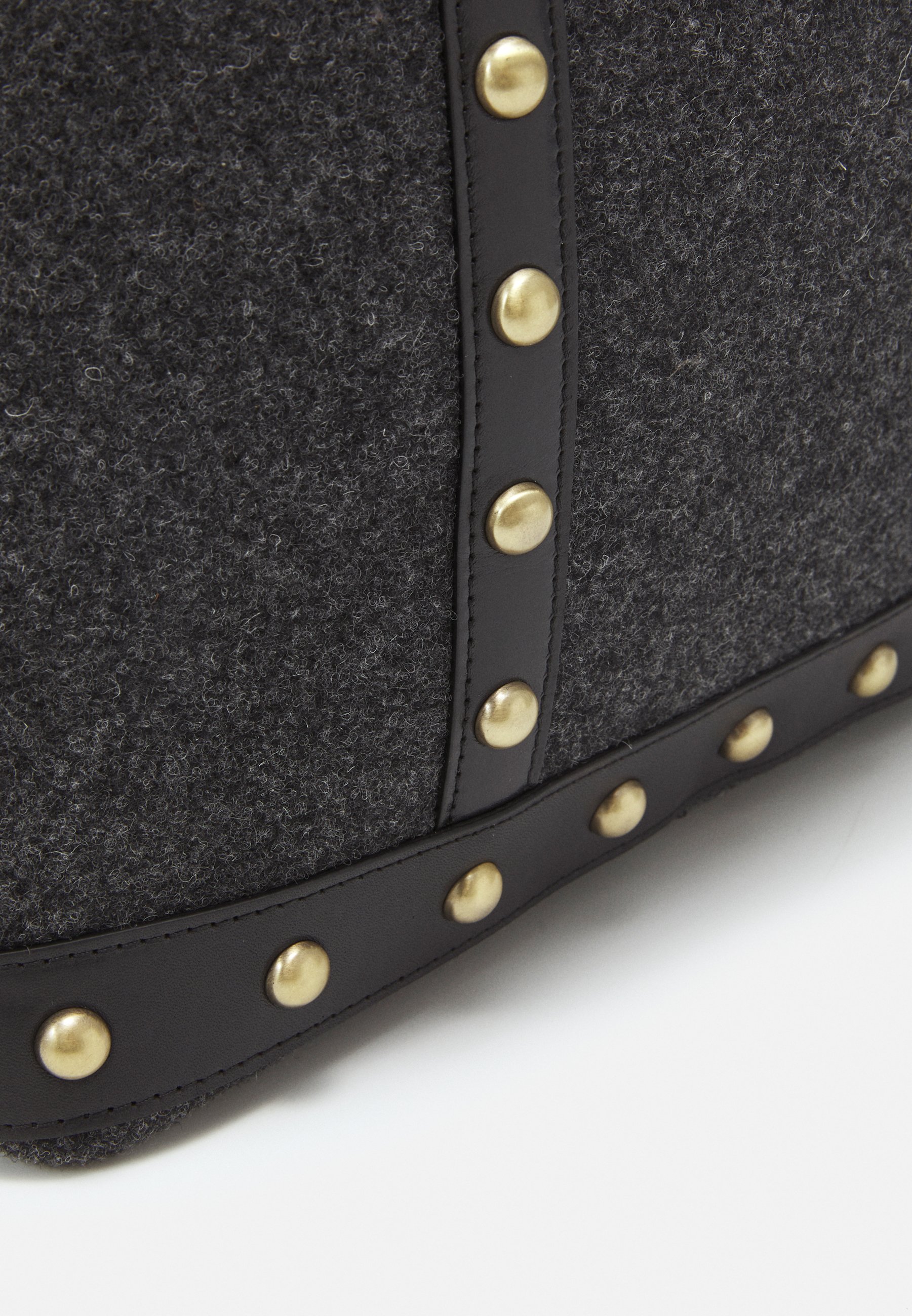 vanessa bruno anthracite