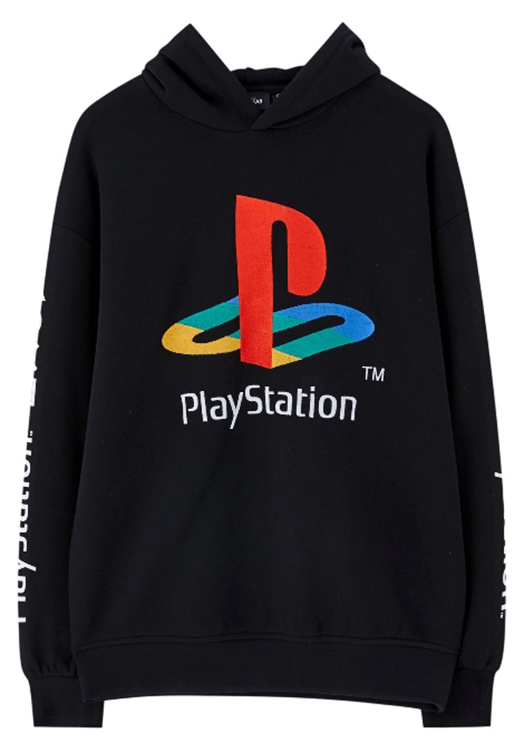 playstation hoodie pull and bear