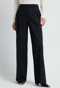 Geselecteerd, olive (871)