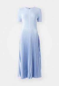 Unselected, light/pastel blue