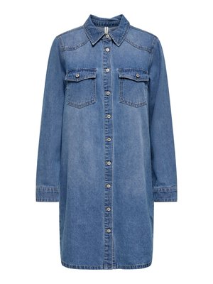 Gaiši zils džinsa krekls, kam ir šauras apkakles, pogas priekšpusē, divas krūšu kabatas un gari piedurknes.