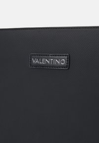 Valentino Bags STELLAR UNISEX - Taška na notebook - nero