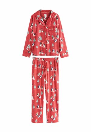 Rød pyjamas sæt lavet af blødt stof med pingvinmønstre, snefnug og juletre; inkluderer en knaplukket top og bukser med elastisk talje.