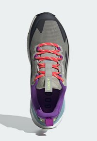 Adidas Terrex Trekingové boty - black