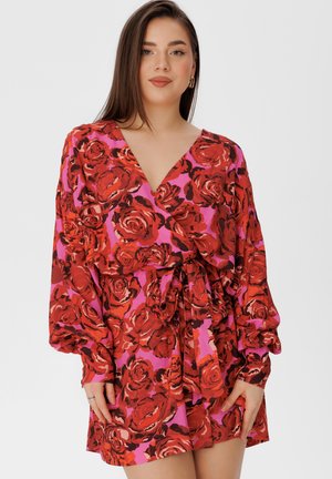 Laurella Robe de jour - red