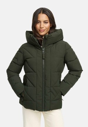 Doudoune vert foncé avec un col montant, fermeture éclair devant et motif matelassé. Comprend des poches latérales et un design décontracté.