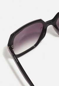 Calvin Klein Occhiali da sole - black