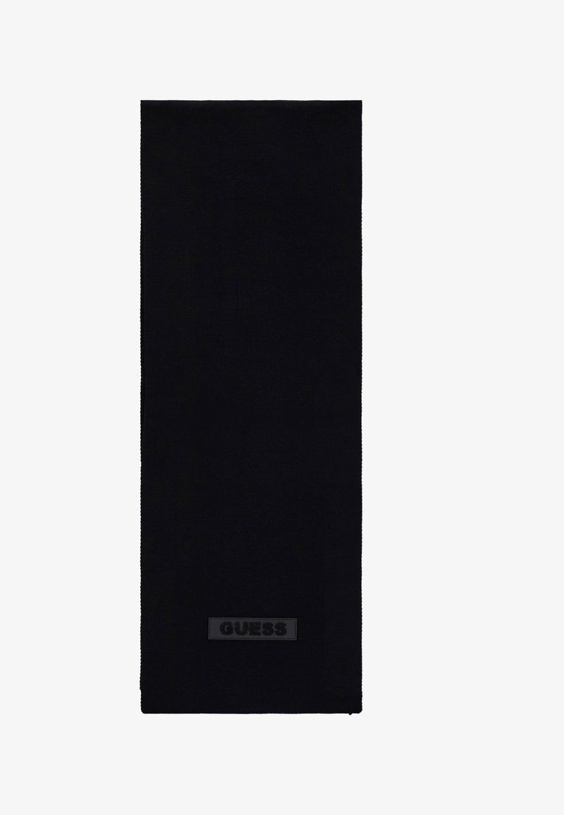 Écharpe noire en tissu doux. Présente une surface texturée et une forme rectangulaire. Inclut une étiquette noire avec "GUESS" en relief.