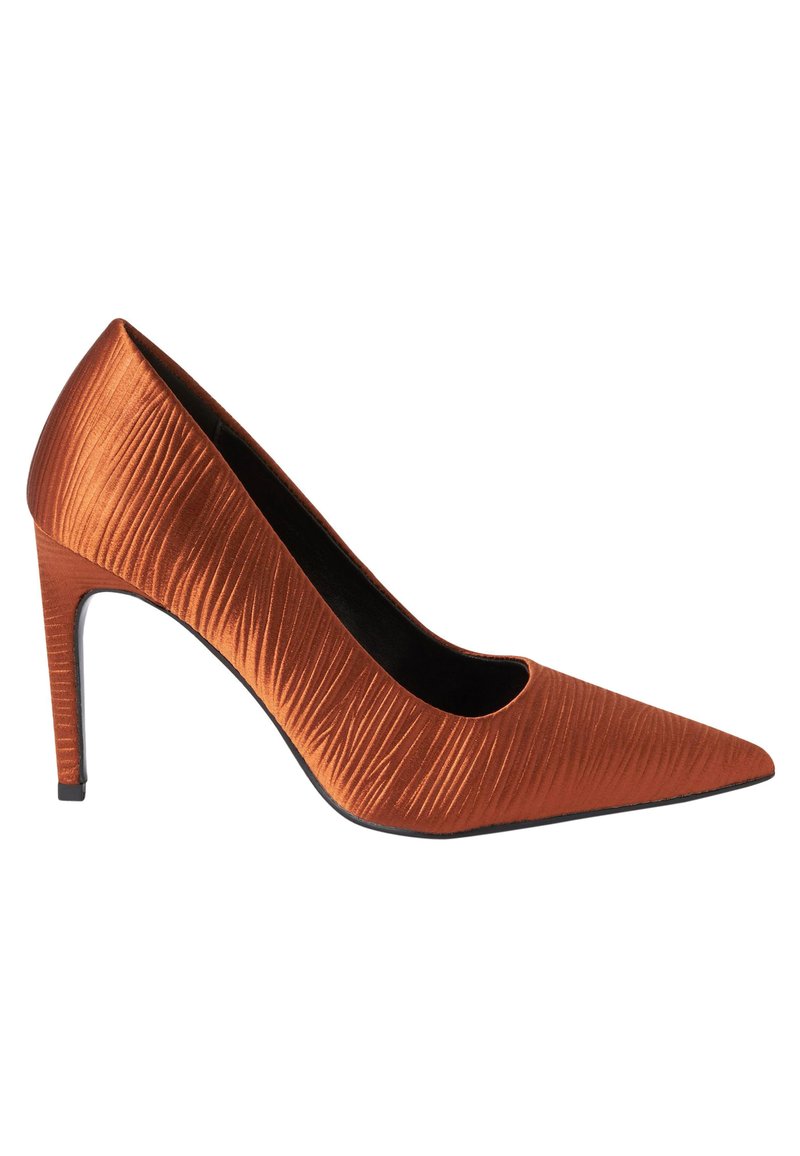 Next Klassiska pumps bronze/brun Zalando.se