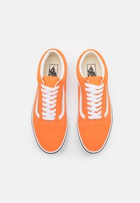 Vans OLD SKOOL UNISEX - Sapatilhas - orange tiger/true white