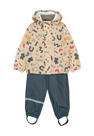 Børne regntøj med en beige jakke med farverige abstrakte mønstre og mørkeblå bukser med reflekterende stribe og elastiske manchetter.