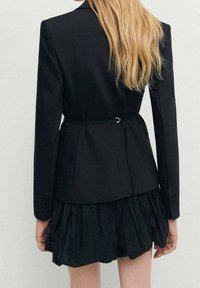 Mango Blejzr - black