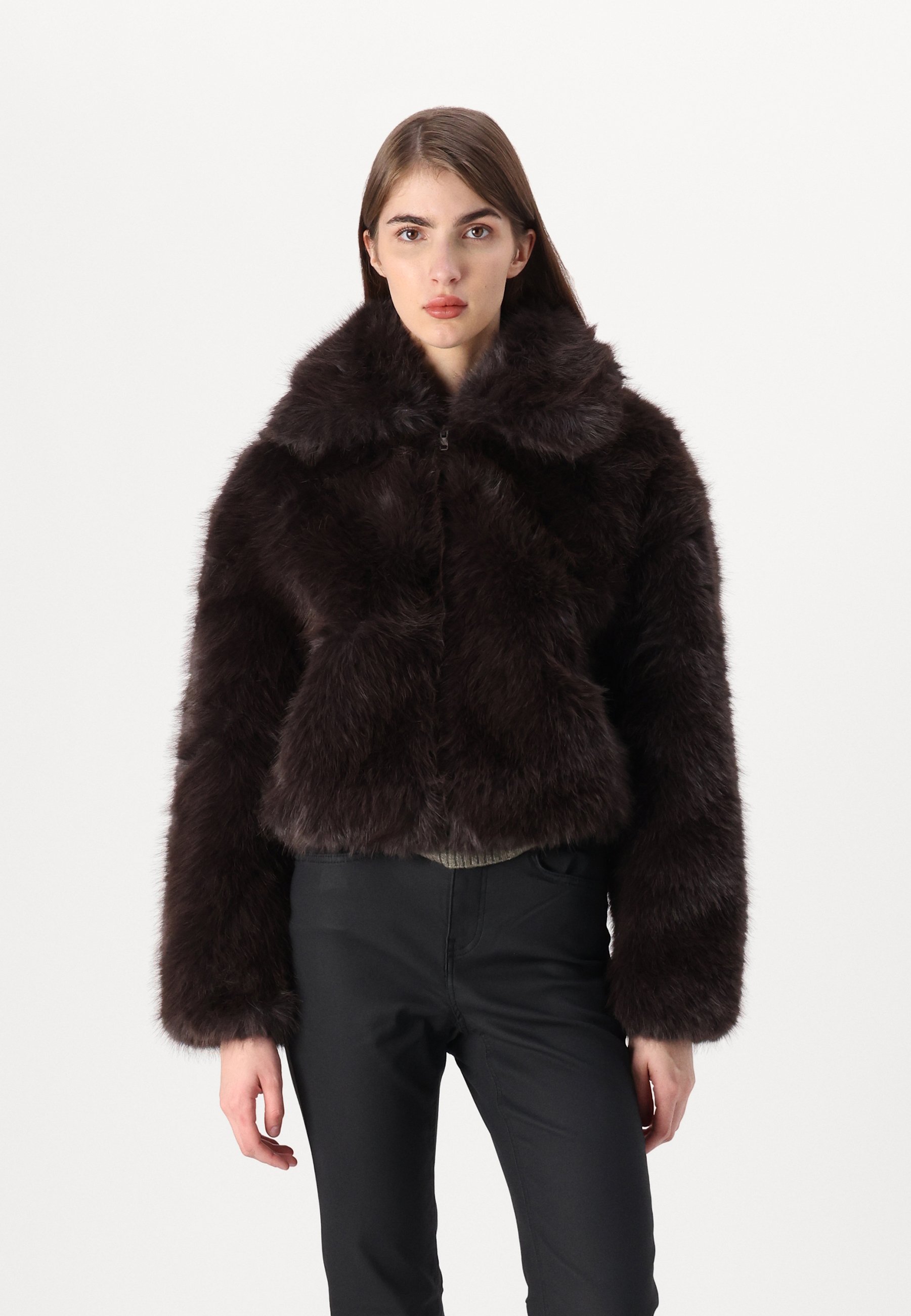 ジャケット・アウター Vegan Fur Jacket / Brown cn56495872.jpg