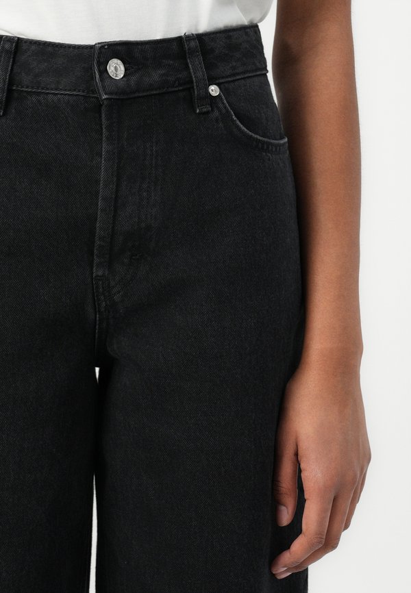 GIMINE - Relaxed fit jeans3